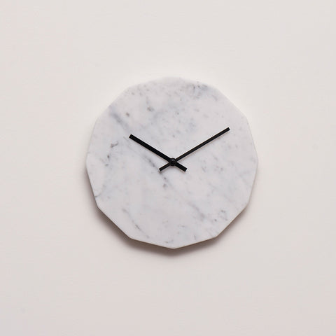 Marble Bianco vægur – Ø28 cm