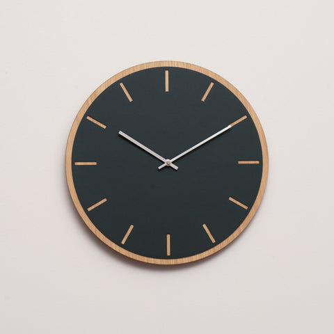 Conifer Oak vægur – Ø28/Ø38 cm