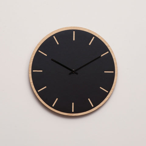 Nero Oak vægur – Ø28/Ø38 cm