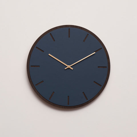 Smokey Blue Dark Oak vægur – Ø28/Ø38 cm