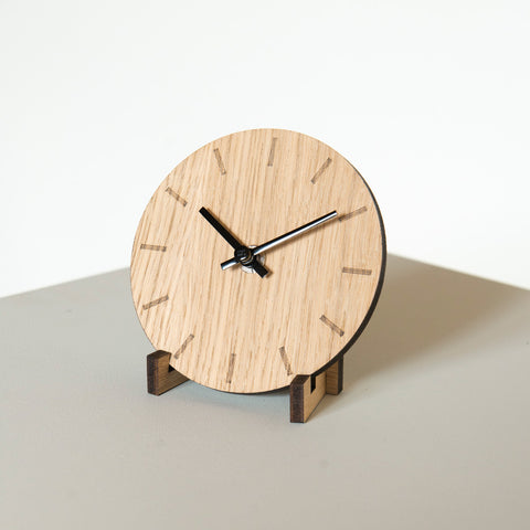 Light Oak vægur - Ø12cm