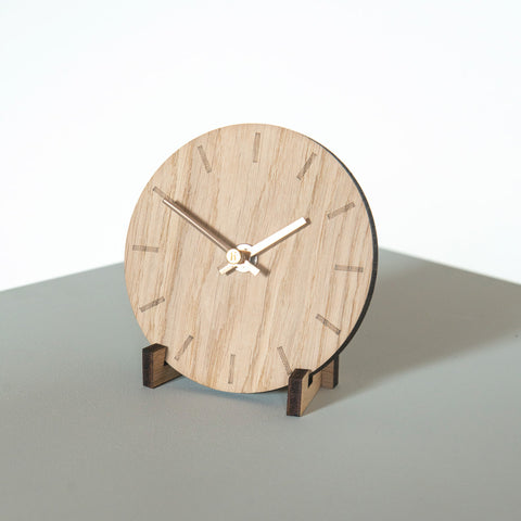 Light Oak vægur - Ø12cm