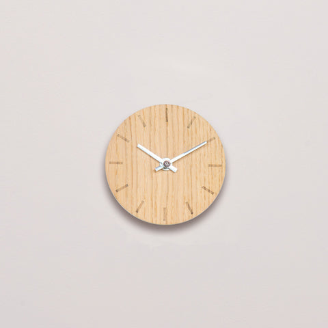 Light Oak vægur - Ø12cm