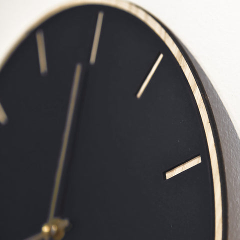 Nero Oak vægur – Ø28/Ø38 cm