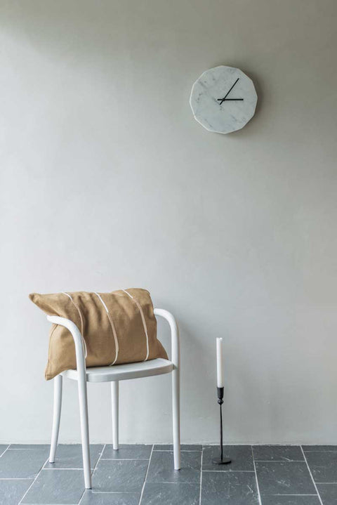 Marble Bianco vægur – Ø28 cm