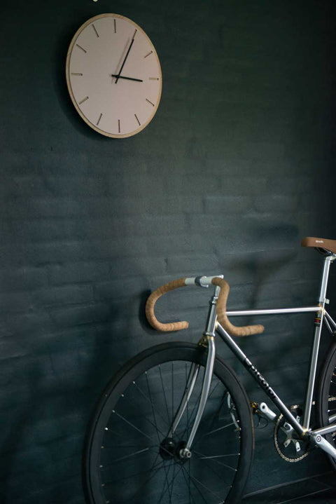 Powder Oak vægur – Ø28/Ø38 cm