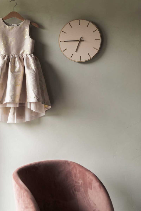 Powder Oak vægur – Ø28/Ø38 cm