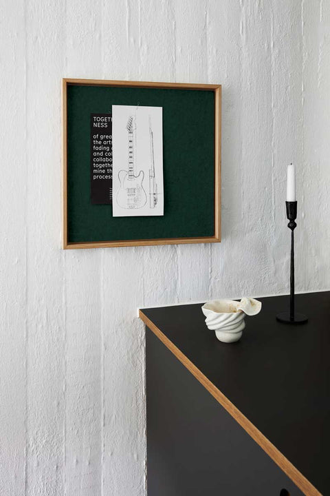 Recy. Pinboard – Dark Green filt – 4 størrelser.