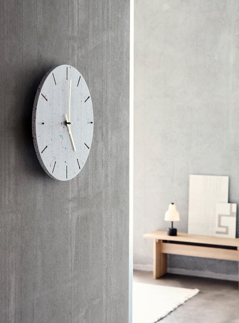 Recy Wall Clock m. guldvisere